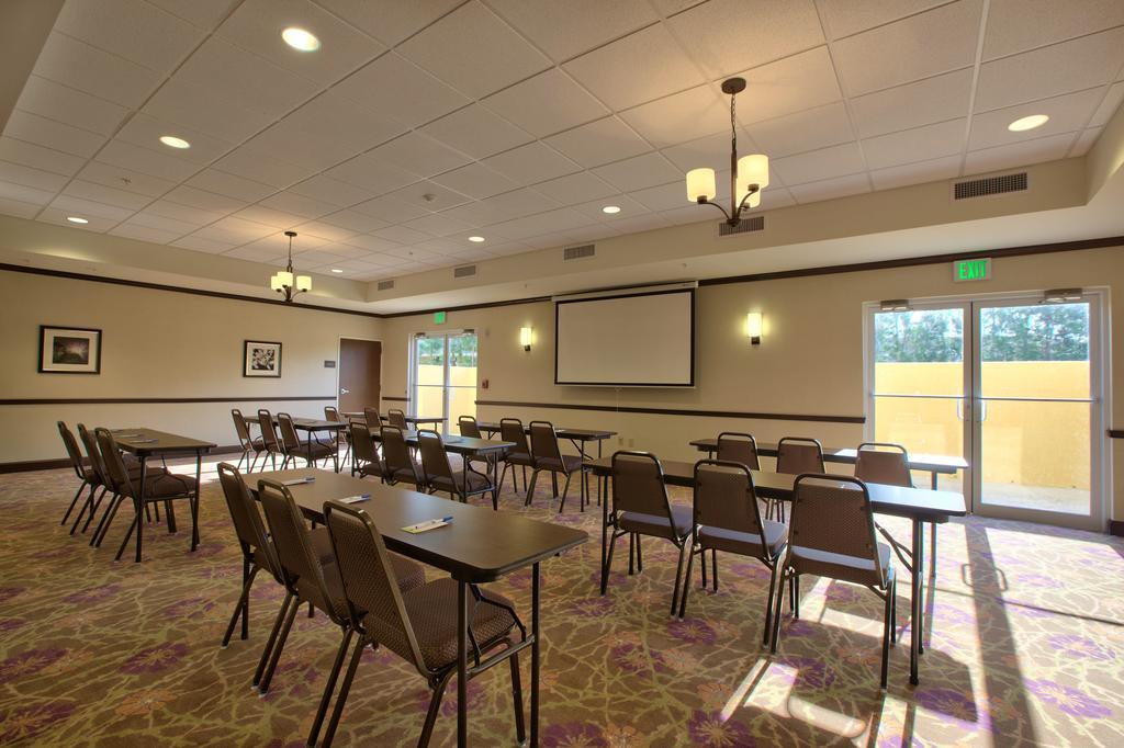 Comfort Inn & Suites Dothan East Exterior photo
