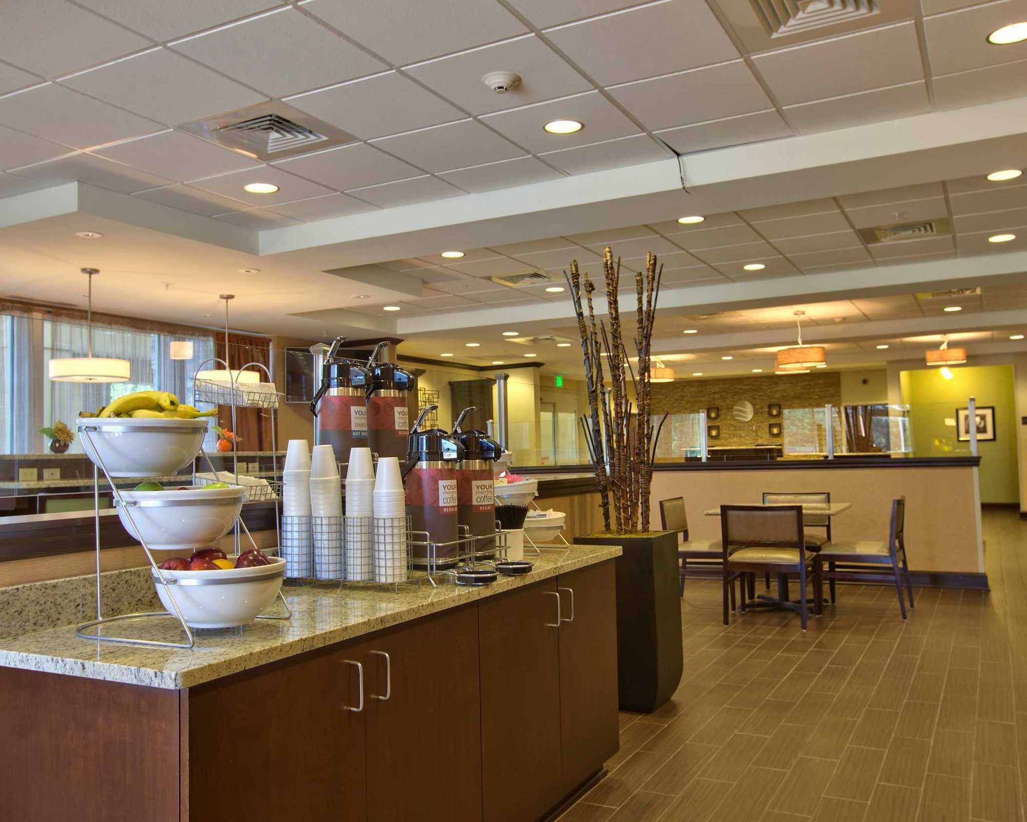 Comfort Inn & Suites Dothan East Facilities photo
